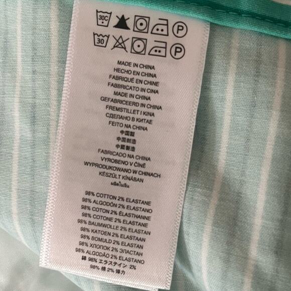 Michael Kors Turquoise Striped Shorts Women Size 12 Flat Front Button Zip Preppy - Picture 6 of 11